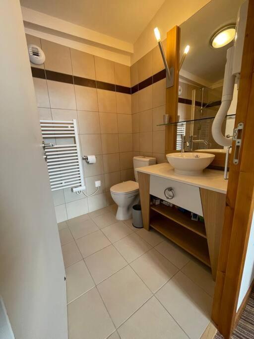 Confort Et Espace Pour Cet Appartement Duplex De 100 M2 Avec Grand Sejour Expose Sud Avec Cheminee, 4 Chambres , Acces Direct Aux Pistes De Ski Et Au Golf Dans La Residence Edenarc Avec Piscine, Jacuzzi Et Spa Bourg-Saint-Maurice Dış mekan fotoğraf